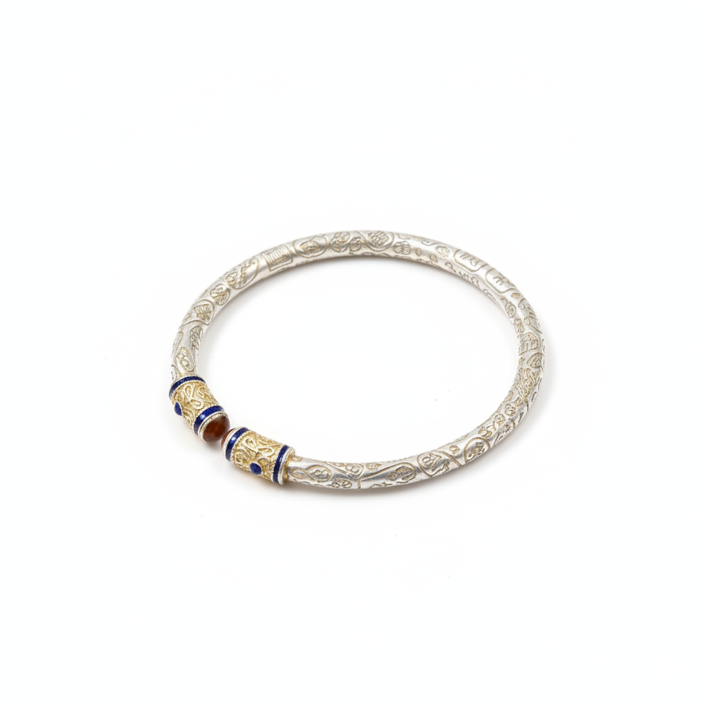 31g palace-style Chinese enamel bangle with solid open-cuff design
