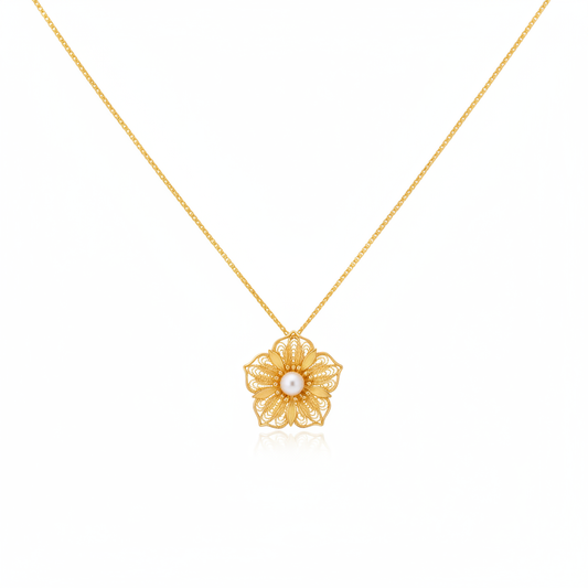 Gold-plated cherry blossom filigree necklaces with freshwater pearl, 19.2mm
