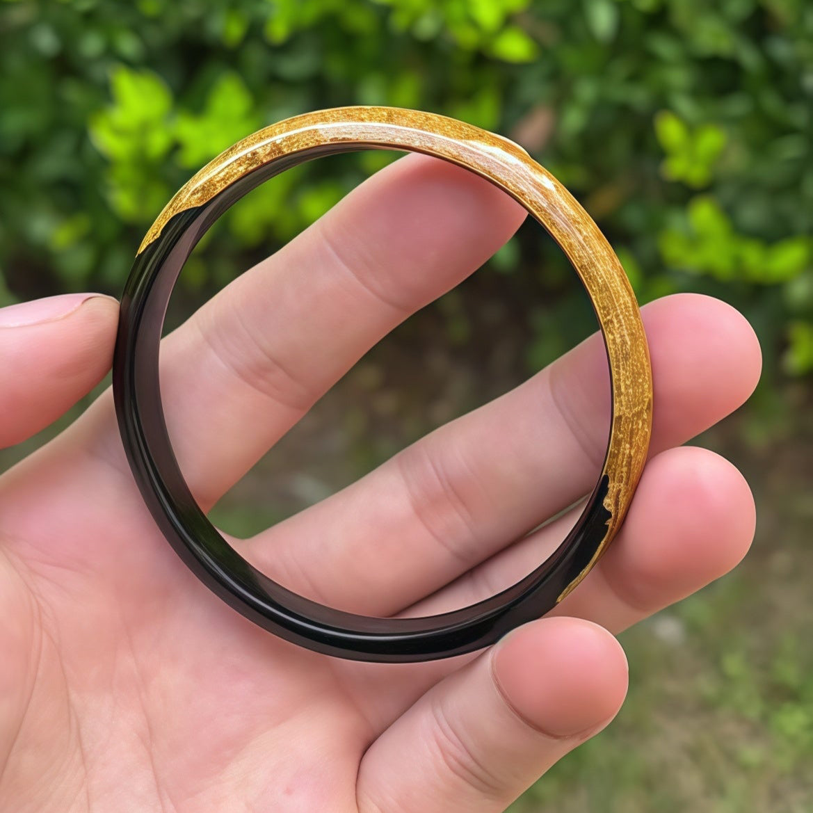 Golden Round Lacquer Bangle | Lightweight Small Inner Diameter | Layered Yellow Tones