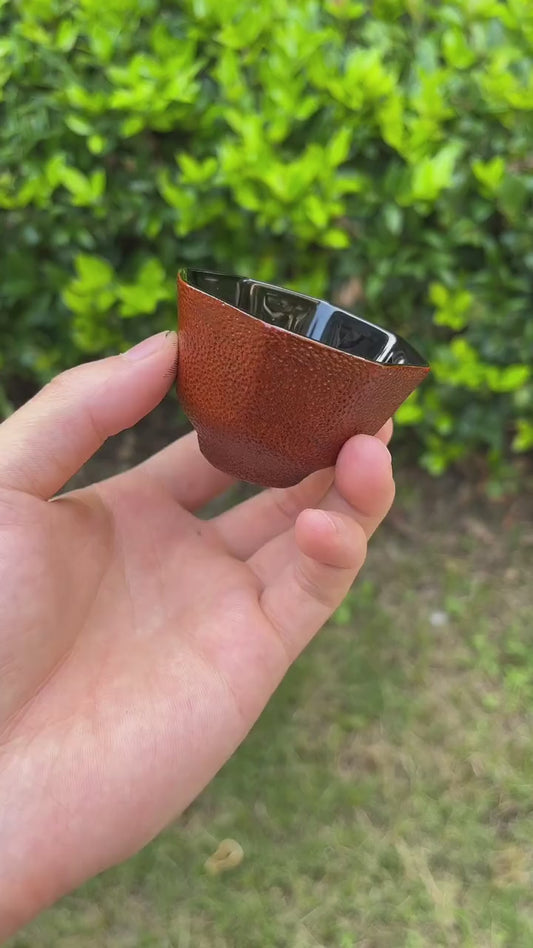 Octagonal Orange-Peel-Base Lacquer Cup | Gold-Flake Interior | For Tea & Coffee